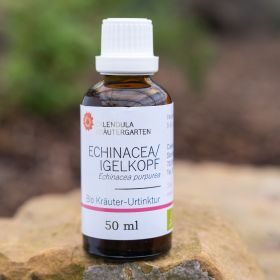 Produkte von Calendula Kräutergarten im Gesundheitshaus Biedermann Bild: https://www.urdrogerie.de